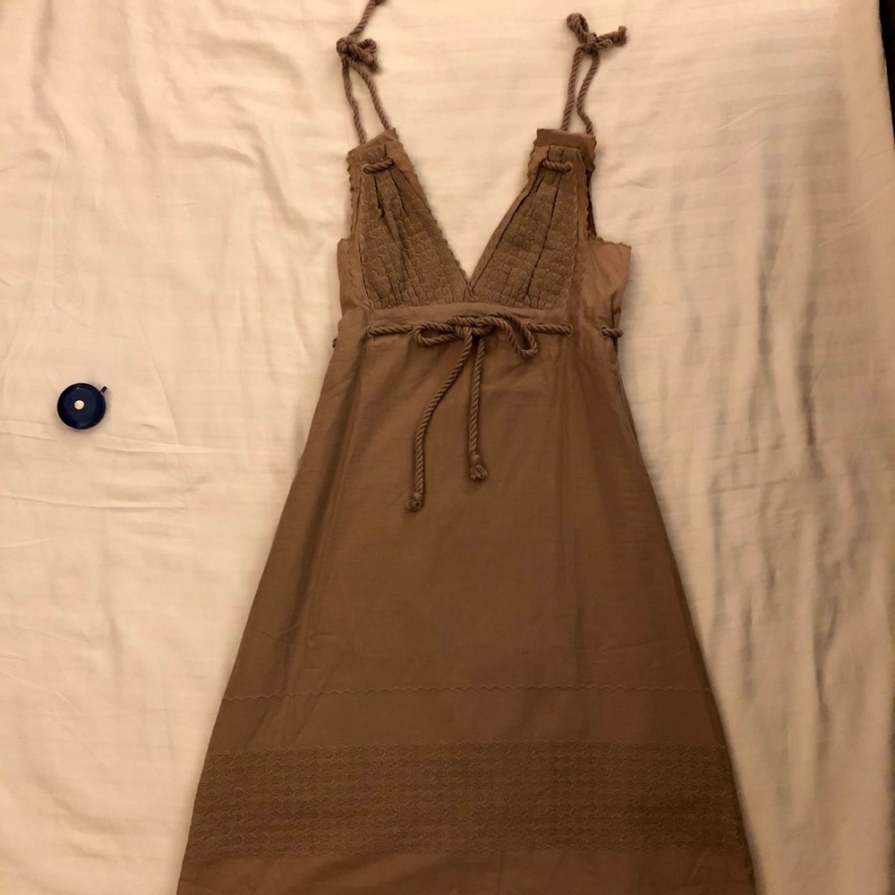 Must have summer dress-BCBG size 4